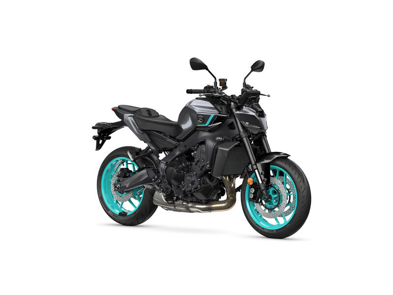 YAMAHA MT-09 click to zoom image