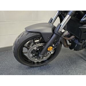 YAMAHA MT 07 click to zoom image