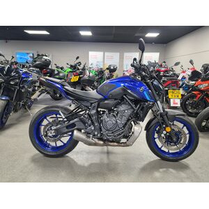 YAMAHA MT-07 2023