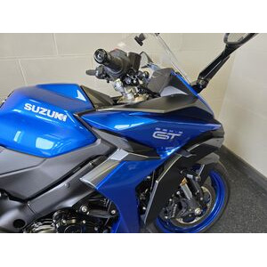 SUZUKI GSX-S 1000 GT click to zoom image