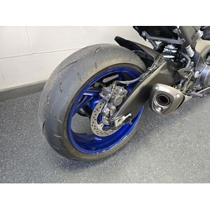 SUZUKI GSXS 1000 click to zoom image