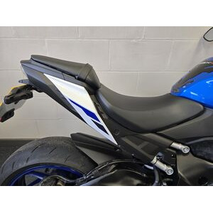 SUZUKI GSXS 1000 click to zoom image