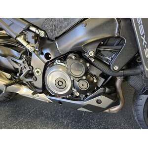 SUZUKI GSXS 1000 click to zoom image