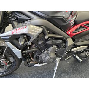 TRIUMPH Triumph Street Triple 765 RS click to zoom image