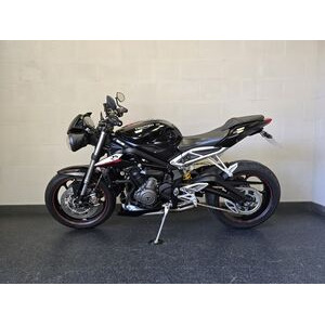 TRIUMPH Street Triple 765 click to zoom image