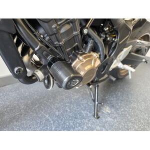 HONDA CB 650 R click to zoom image
