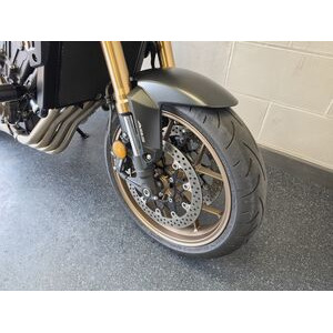 HONDA CB 650 R click to zoom image