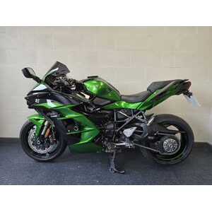 KAWASAKI Ninja H2 (998) SX SE click to zoom image