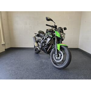 KAWASAKI Z 125 click to zoom image