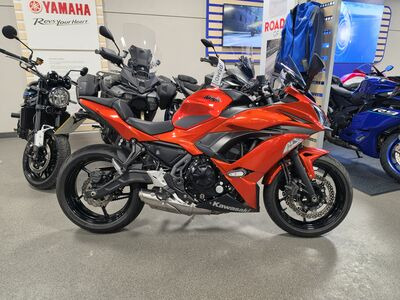 KAWASAKI Ninja 650 - EX650