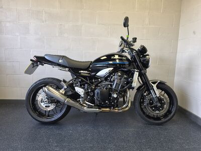 KAWASAKI Z900 RS