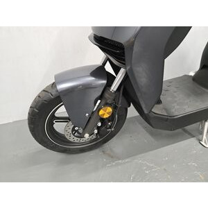 VMOTO CUx Electric Moped click to zoom image