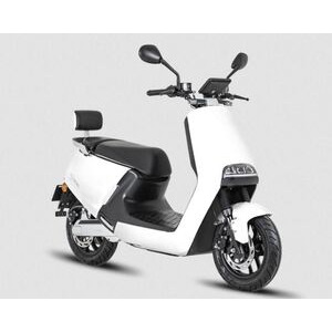 LEXMOTO YADEA G5s Electric Moped  White  click to zoom image