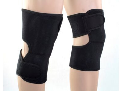 BIKE IT Neoprene Knee Warmers - Velcro Fitting