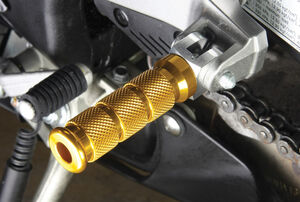 BIKETEK Alloy Round Sports Footpegs Suzuki Rider/Pillion Gold Type 1 