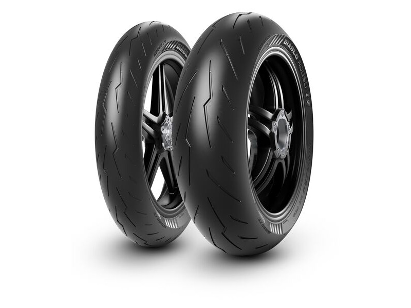 PIRELLI 120/60 ZR17 (55W) DIABLO ROSSO IV click to zoom image