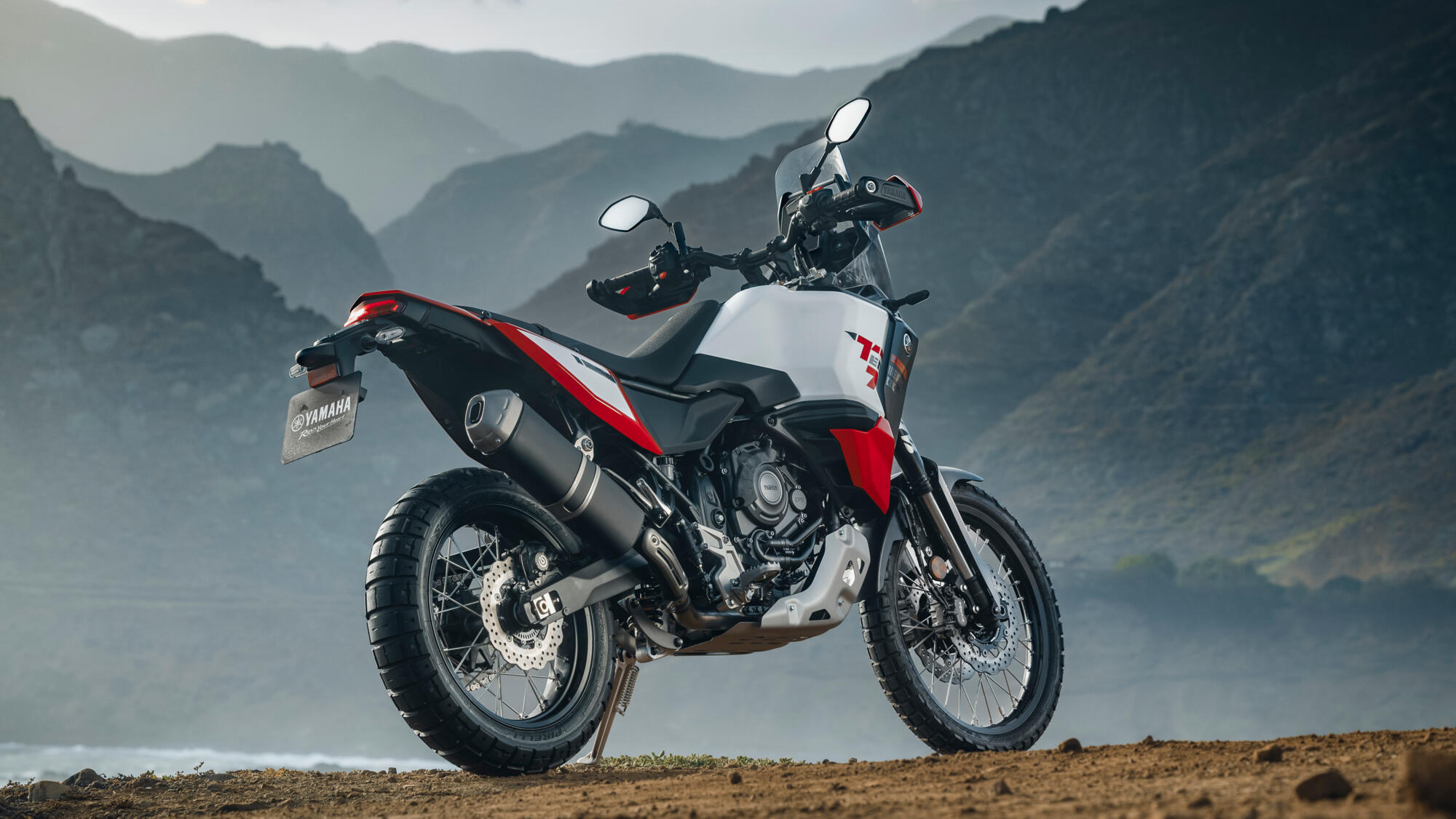 Yamaha Ténéré 700 World Raid side profile